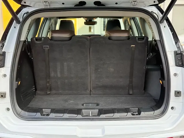Used Jeep Meridian Limited (O) 4X2 AT [2022] in Pune