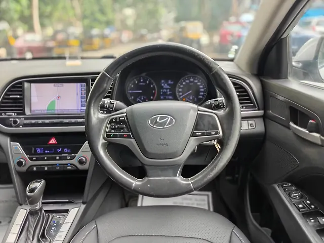 Used Hyundai Elantra [2016-2019] 2.0 SX AT in Mumbai