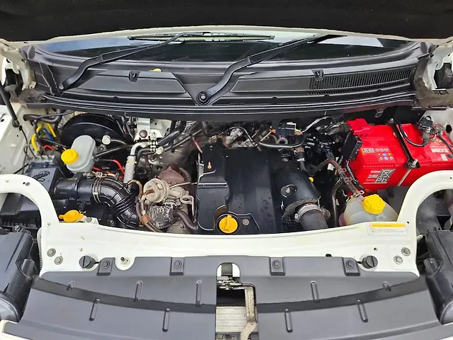 Used Mahindra TUV300 [2015-2019] T10 in Nashik