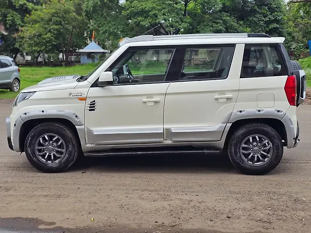 Used Mahindra TUV300 [2015-2019] T10 in Nashik