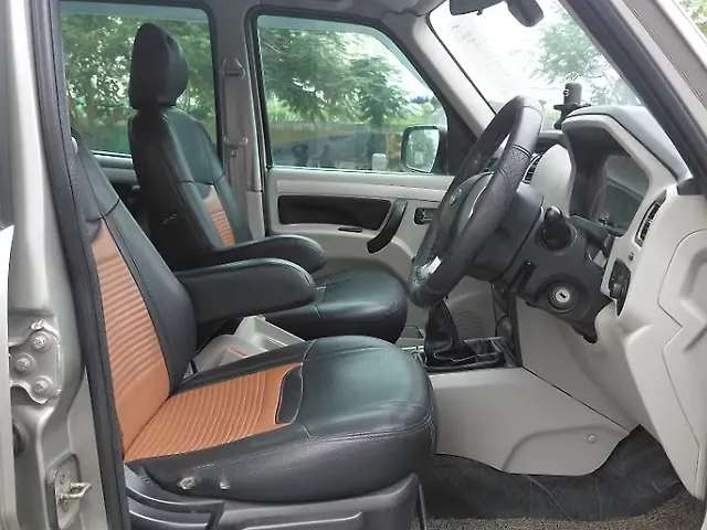 Used Mahindra Scorpio [2014-2017] S10 in Mumbai