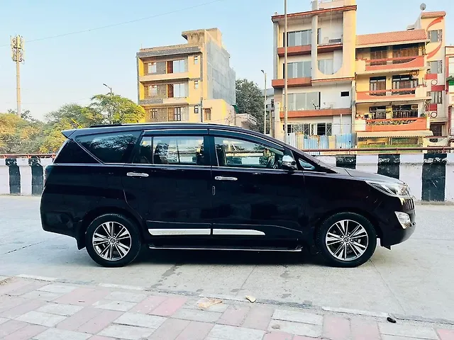 Used Toyota Innova Crysta [2016-2020] 2.7 GX AT 7 STR [2016-2020] in Delhi