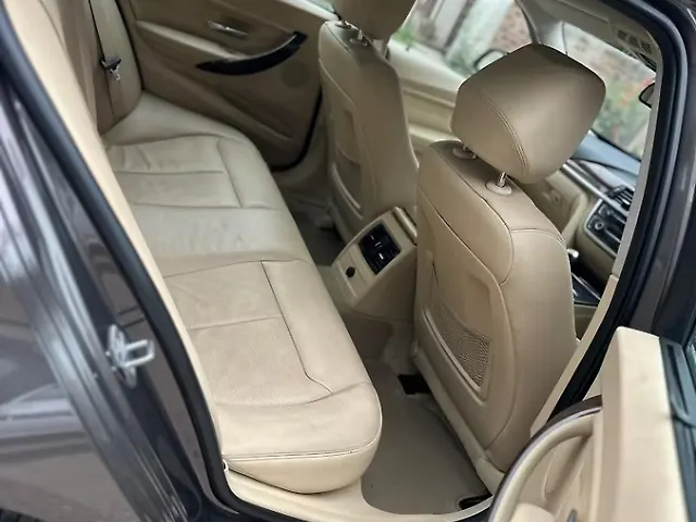 Used BMW 3 Series [2010-2012] 320d Highline Sedan in Chandigarh