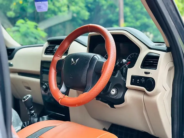 Used Mahindra Scorpio S MT 9STR in Vadodara