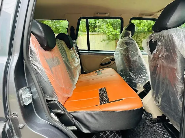 Used Mahindra Scorpio S MT 9STR in Vadodara