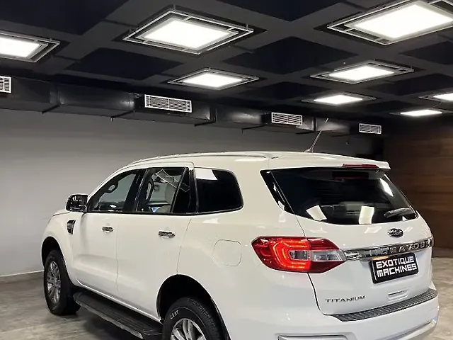 Used Ford Endeavour [2016-2019] Titanium 3.2 4x4 AT in Lucknow
