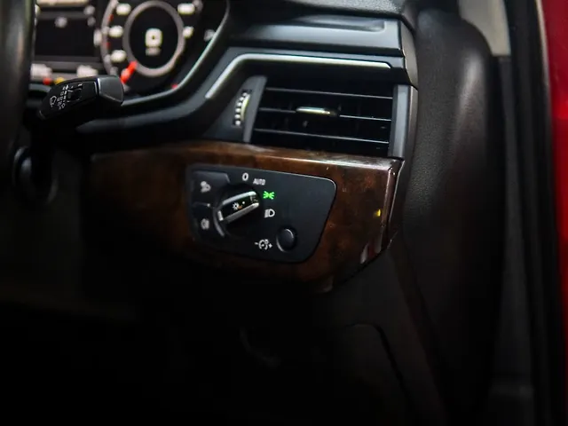 Used Audi A4 [2016-2020] 35 TDI Technology in Delhi