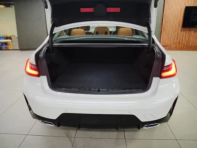 Used BMW 3 Series Gran Limousine 330Li M Sport [2023] in Delhi