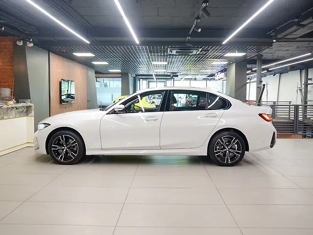 Used BMW 3 Series Gran Limousine 330Li M Sport [2023] in Delhi