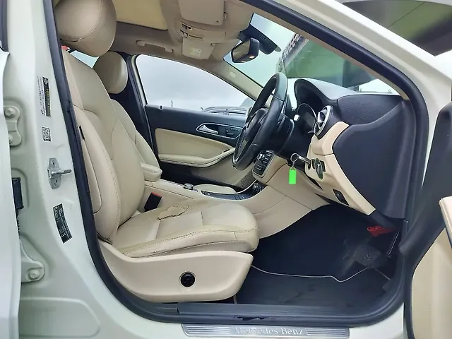 Used Mercedes-Benz GLA [2014-2017] 200 CDI Style in Nashik