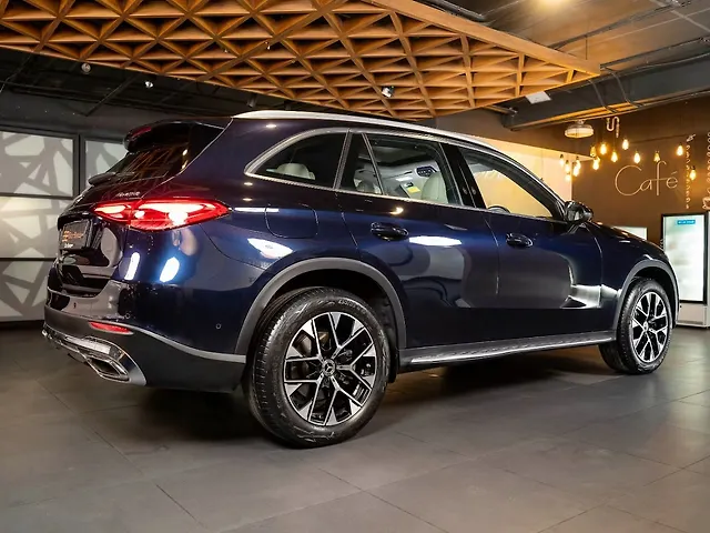 Used Mercedes-Benz GLC 300 4MATIC in Delhi