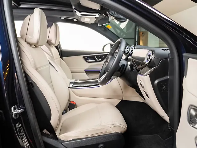 Used Mercedes-Benz GLC 300 4MATIC in Delhi