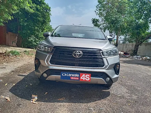Used 2022 Toyota Innova Crysta in Lucknow