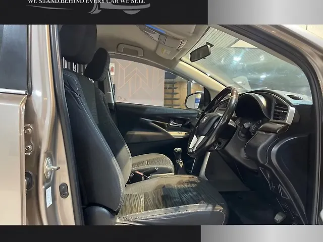 Used Toyota Innova Crysta [2016-2020] 2.4 V Diesel in Jaipur