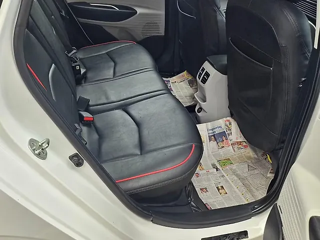Used Hyundai i20 Asta 1.2 MT in Mumbai