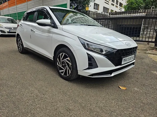 Used Hyundai i20 Asta 1.2 MT in Mumbai