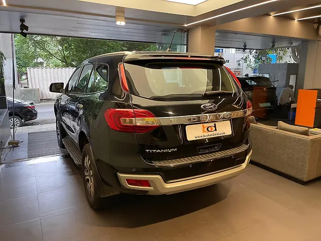 Used Ford Endeavour Titanium Plus 2.0 4x2 AT in Mumbai