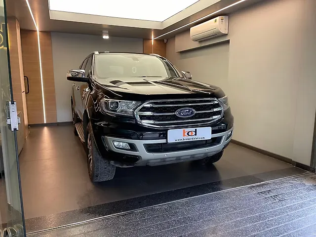 Used Ford Endeavour Titanium Plus 2.0 4x2 AT in Mumbai