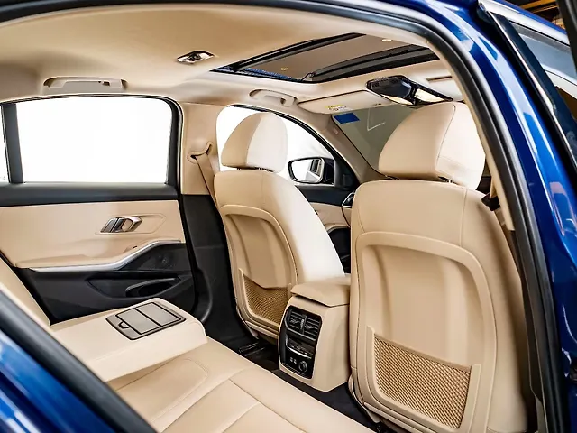 Used BMW 3 Series [2016-2019] 330i Sport Line in Delhi