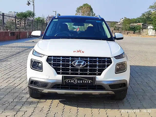 Used 2022 Hyundai Venue in Jaipur