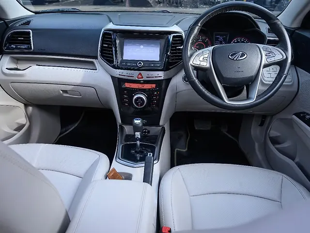 Used Mahindra XUV300 [2019-2024] W8 (O) 1.5 Diesel AMT in Mumbai