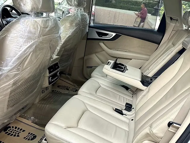 Used Audi Q7 [2015-2020] 45 TFSI Technology Pack in Delhi