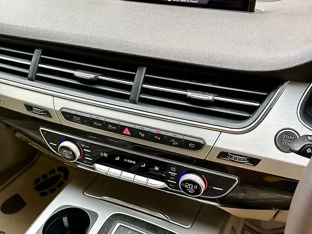 Used Audi Q7 [2015-2020] 45 TFSI Technology Pack in Delhi