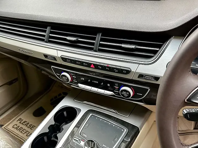 Used Audi Q7 [2015-2020] 45 TFSI Technology Pack in Delhi
