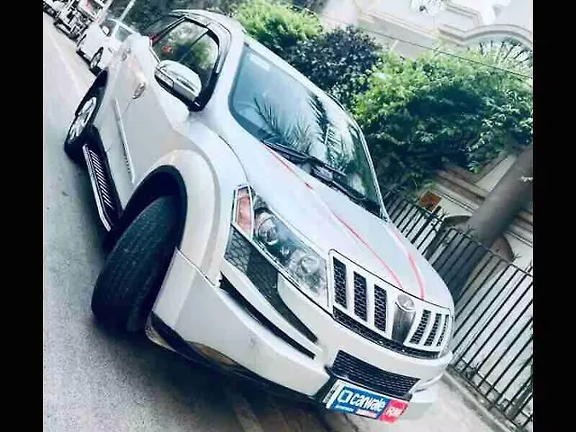 Used Mahindra XUV500 [2015-2018] W6 in Kanpur