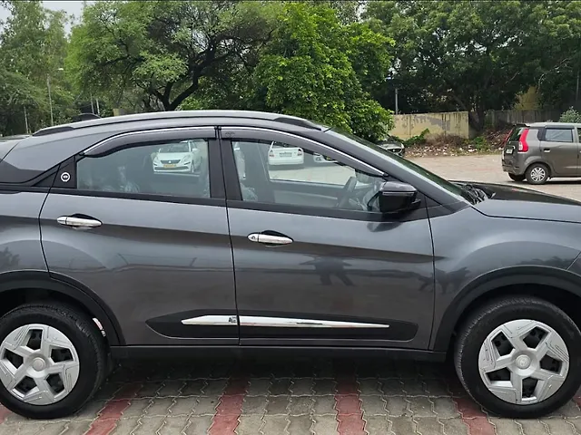 Used Tata Nexon Pure Plus Petrol 1.2L Turbo 6 Speed Manual in Delhi