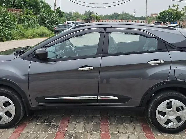 Used Tata Nexon Pure Plus Petrol 1.2L Turbo 6 Speed Manual in Delhi