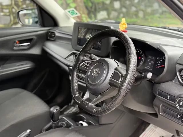 Used Maruti Suzuki Swift VXi (O) AMT in Mumbai