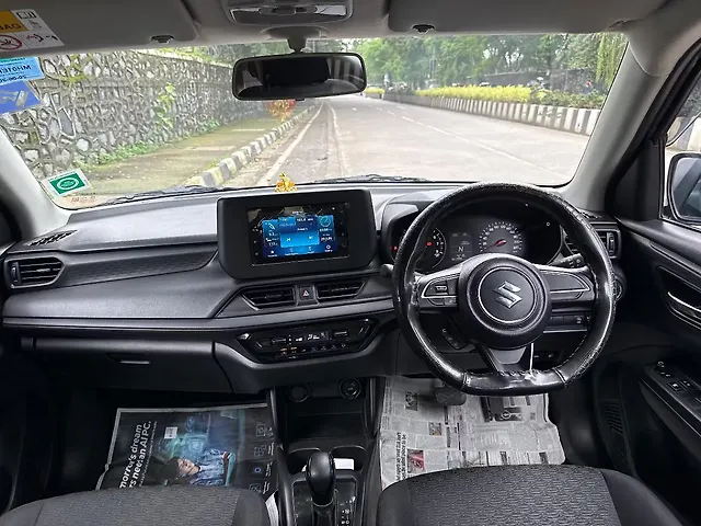 Used Maruti Suzuki Swift VXi (O) AMT in Mumbai