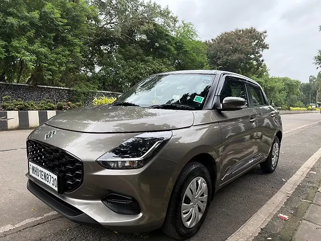 Used Maruti Suzuki Swift VXi (O) AMT in Mumbai