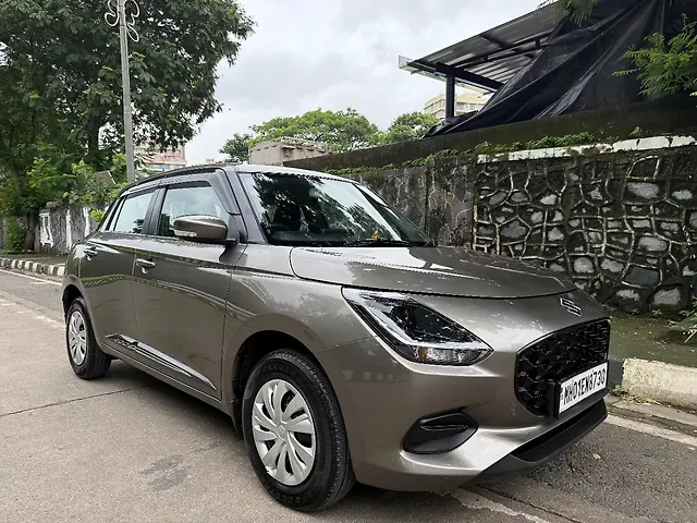Used Maruti Suzuki Swift VXi (O) AMT in Mumbai