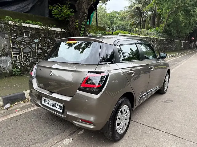 Used Maruti Suzuki Swift VXi (O) AMT in Mumbai