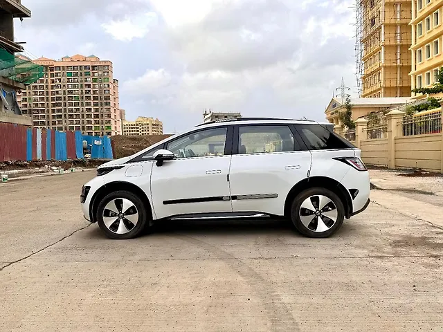 Used MG Windsor EV Essence in Thane
