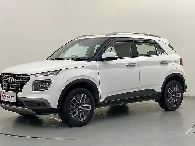 Used 2021 Hyundai Venue in Delhi