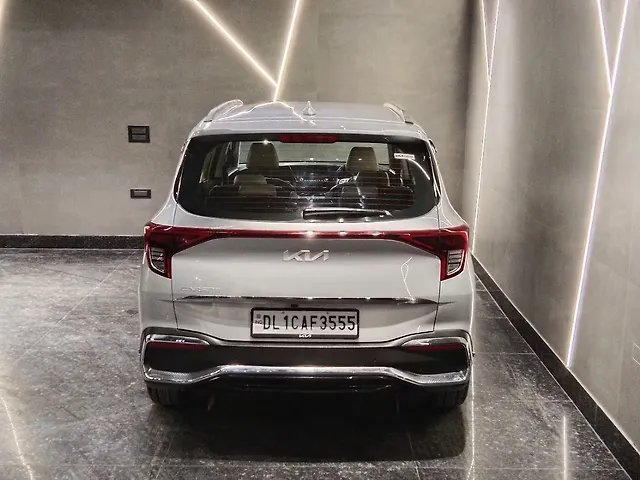 Used Kia Carens [2022-2023] Luxury Plus 1.5 Diesel 6 STR in Delhi