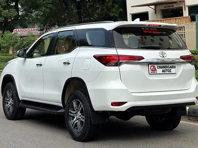 Used Toyota Fortuner [2016-2021] 2.8 4x2 AT [2016-2020] in Chandigarh