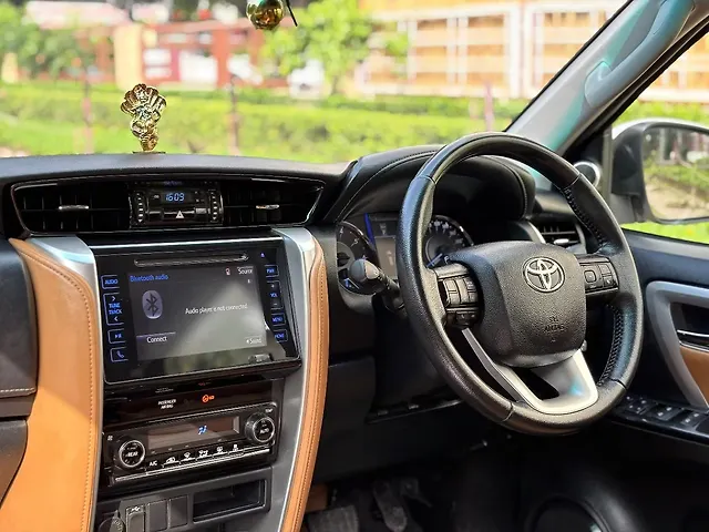 Used Toyota Fortuner [2016-2021] 2.8 4x2 AT [2016-2020] in Chandigarh
