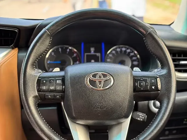 Used Toyota Fortuner [2016-2021] 2.8 4x2 AT [2016-2020] in Chandigarh