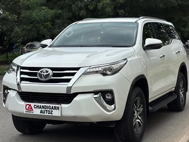 Used Toyota Fortuner [2016-2021] 2.8 4x2 AT [2016-2020] in Chandigarh