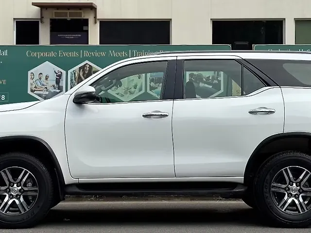 Used Toyota Fortuner [2016-2021] 2.8 4x2 AT [2016-2020] in Chandigarh