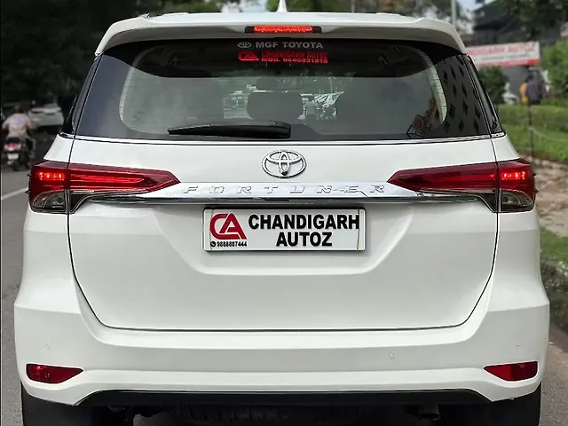 Used Toyota Fortuner [2016-2021] 2.8 4x2 AT [2016-2020] in Chandigarh