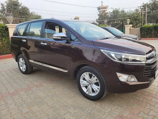 Used 2016 Toyota Innova Crysta in Jalandhar