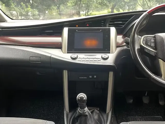 Used Toyota Innova Crysta [2016-2020] 2.4 V Diesel in Delhi