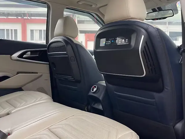 Used Kia Carens [2022-2023] Luxury 1.5 Diesel 7 STR in Delhi