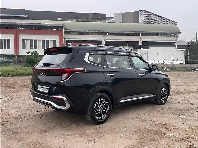 Used Kia Carens [2022-2023] Luxury 1.5 Diesel 7 STR in Delhi