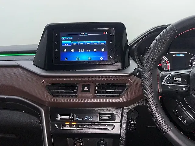Used Maruti Suzuki Brezza ZXi [2023-2025] in Delhi